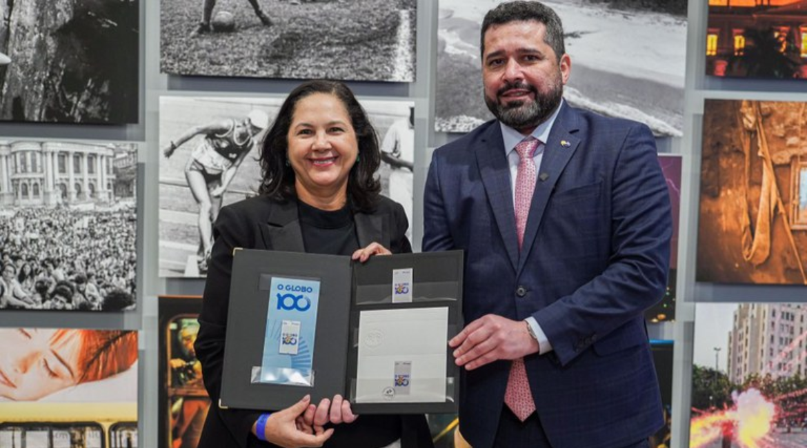 Selo institucional celebra centenário do Grupo Globo