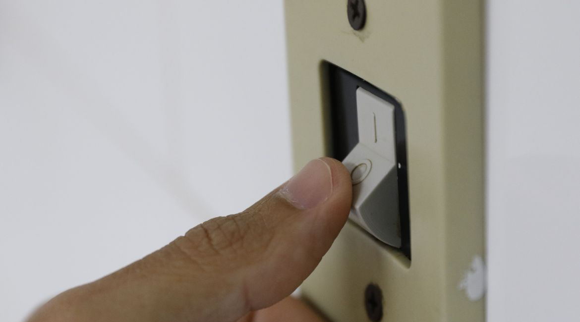 Conta de luz mais cara em maio: Cemig dá dicas para economia de energia