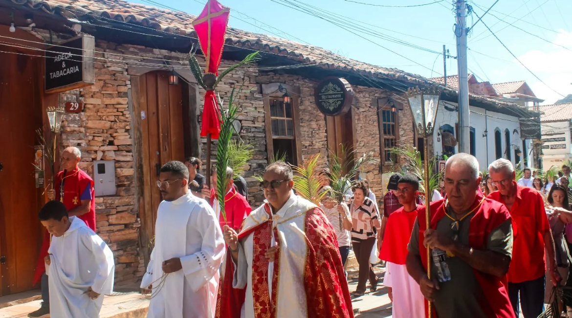 Minas Santa cresce em 2026 e consolida Minas como a maior referência da Semana Santa no Brasil