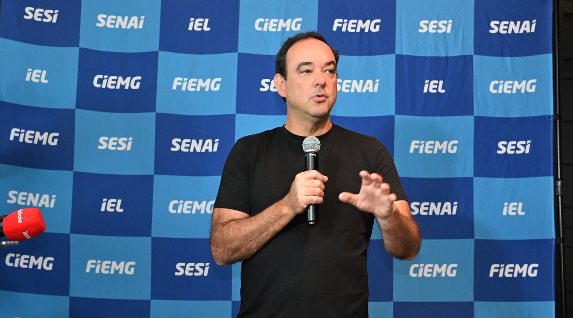 Flávio Roscoe se afasta da FIEMG e coloca nome à disposição para eleições de 2026