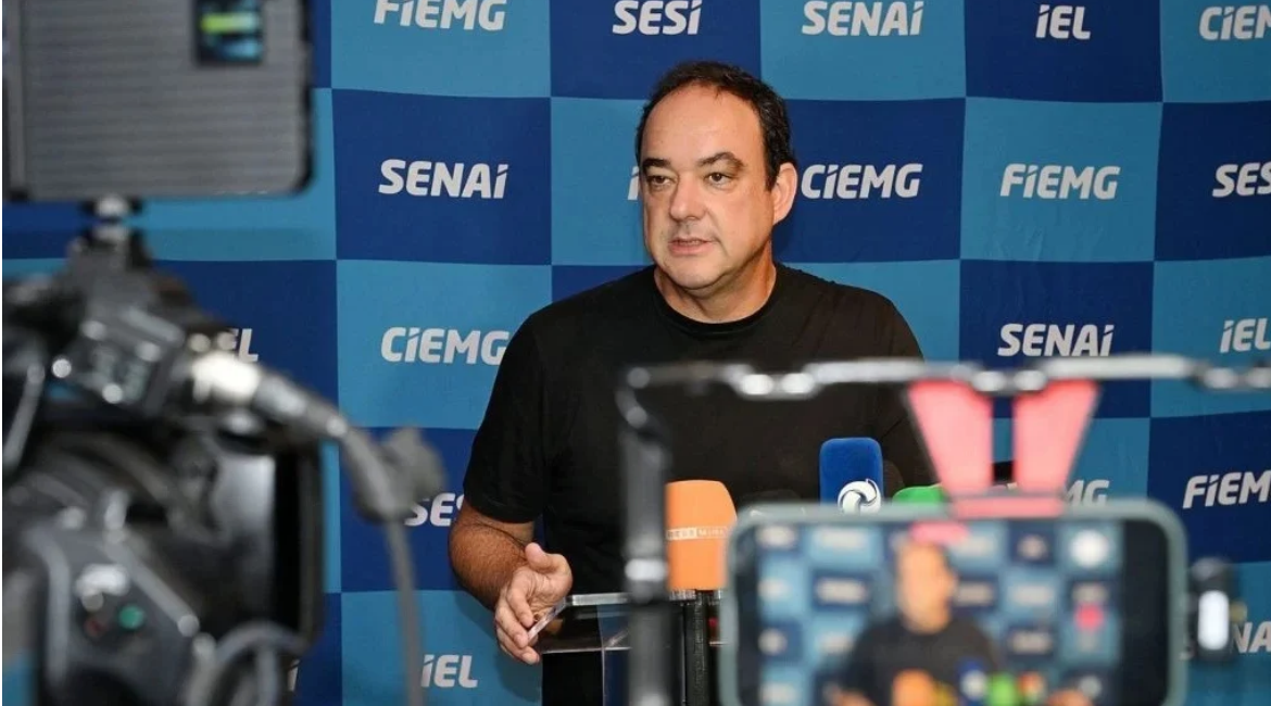 Flávio Roscoe retoma presidência da FIEMG e anuncia 40 novas entregas